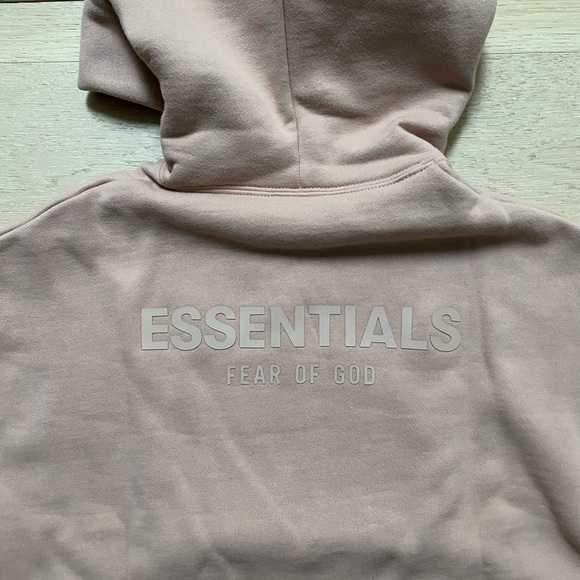 NEW AUTHENTIC FOG ESSENTIALS HOODIE MATTE BLUSH PINK - FEAR OF GOD - Picture 5 of 8